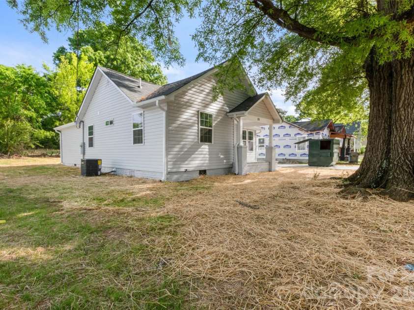 328 Whitner Street, Rock Hill, SC 29730.  MLS# CAR4370096, YatesRealty ID 11727. 