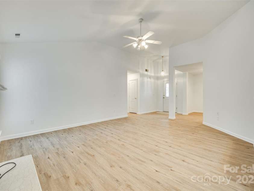 4648 Madeline Drive, Rock Hill, SC 29732.  MLS# CAR4217796, YatesRealty ID 11727. 