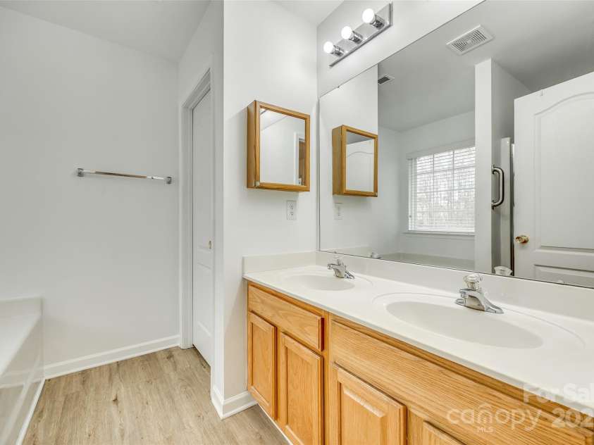 4648 Madeline Drive, Rock Hill, SC 29732.  MLS# CAR4217796, YatesRealty ID 11727. 