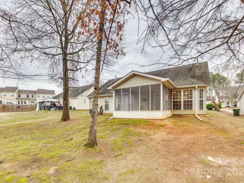 4648 Madeline Drive, Rock Hill, SC 29732.  MLS# CAR4217796, YatesRealty ID 11727. 