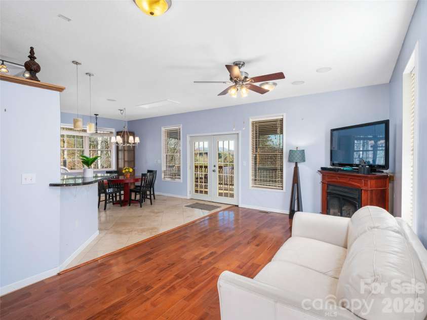 16 Sunny Lane, Mars Hill, NC 28754.  MLS# CAR4370188, YatesRealty ID 11728. 