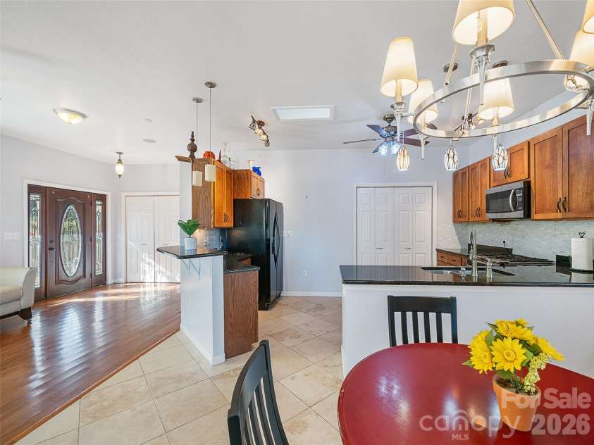 16 Sunny Lane, Mars Hill, NC 28754.  MLS# CAR4370188, YatesRealty ID 11728. 