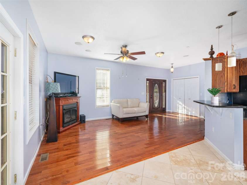 16 Sunny Lane, Mars Hill, NC 28754.  MLS# CAR4370188, YatesRealty ID 11728. 
