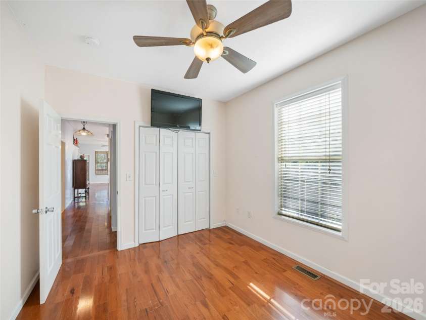 16 Sunny Lane, Mars Hill, NC 28754.  MLS# CAR4370188, YatesRealty ID 11728. 