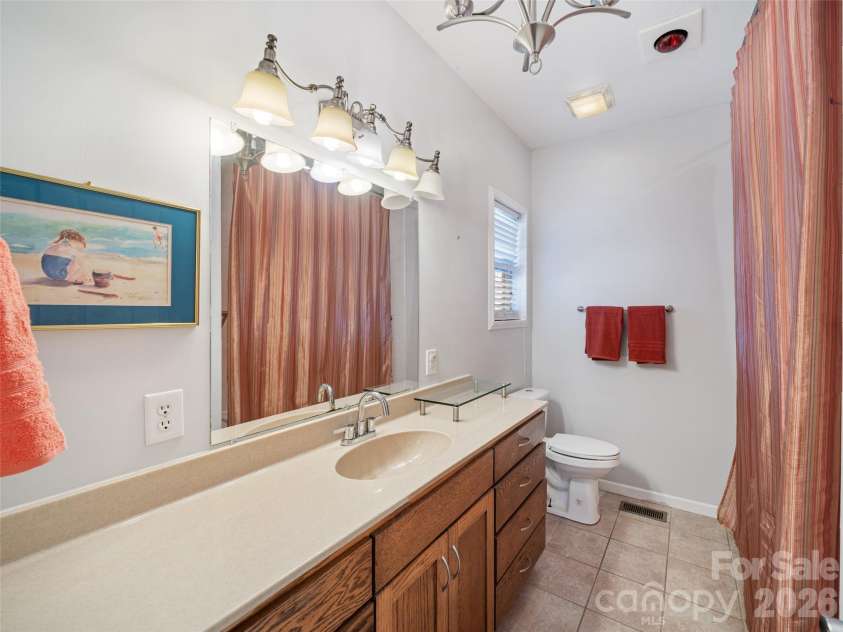 16 Sunny Lane, Mars Hill, NC 28754.  MLS# CAR4370188, YatesRealty ID 11728. 