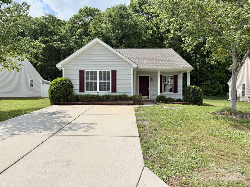 1252 Shenandoah Circle, Rock Hill, SC 29730.  MLS# CAR4252748, YatesRealty ID 11729. 