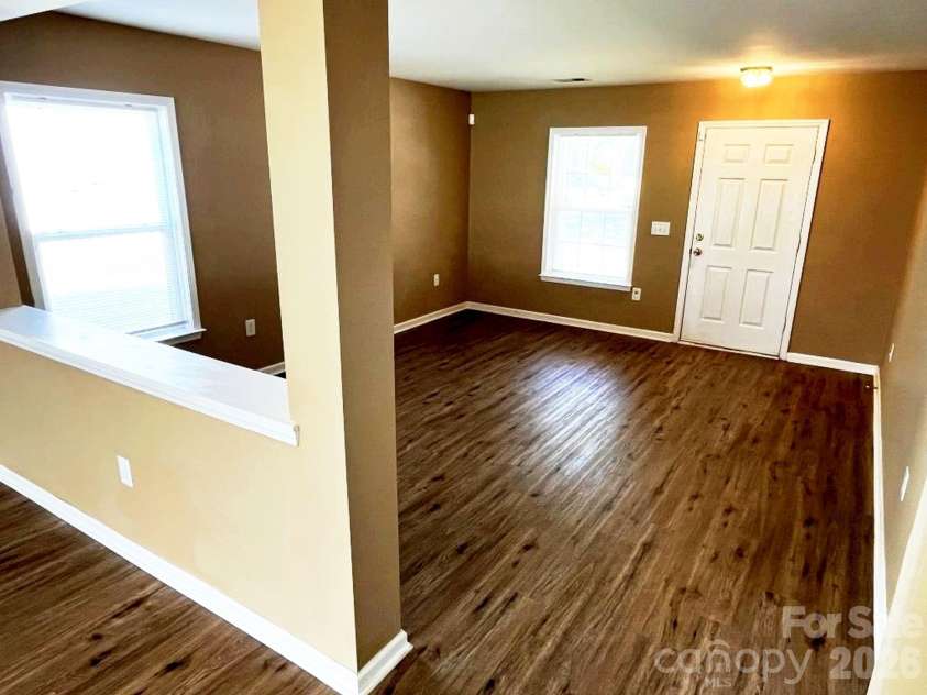 14043 Pinyon Pine Lane, Charlotte, NC 28215.  MLS# CAR4370263, YatesRealty ID 11729. 