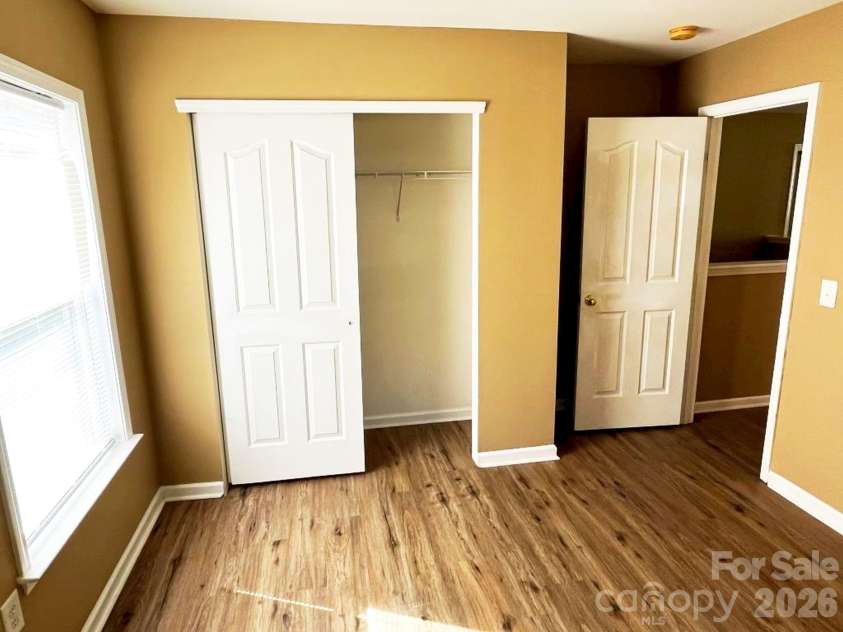 14043 Pinyon Pine Lane, Charlotte, NC 28215.  MLS# CAR4370263, YatesRealty ID 11729. 