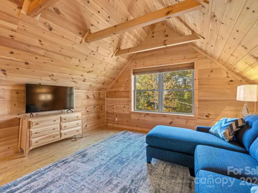 138 Silver Tree Lane, Lake Lure, NC 28746.  MLS# CAR4197152, YatesRealty ID 1173. Guest House Loft
