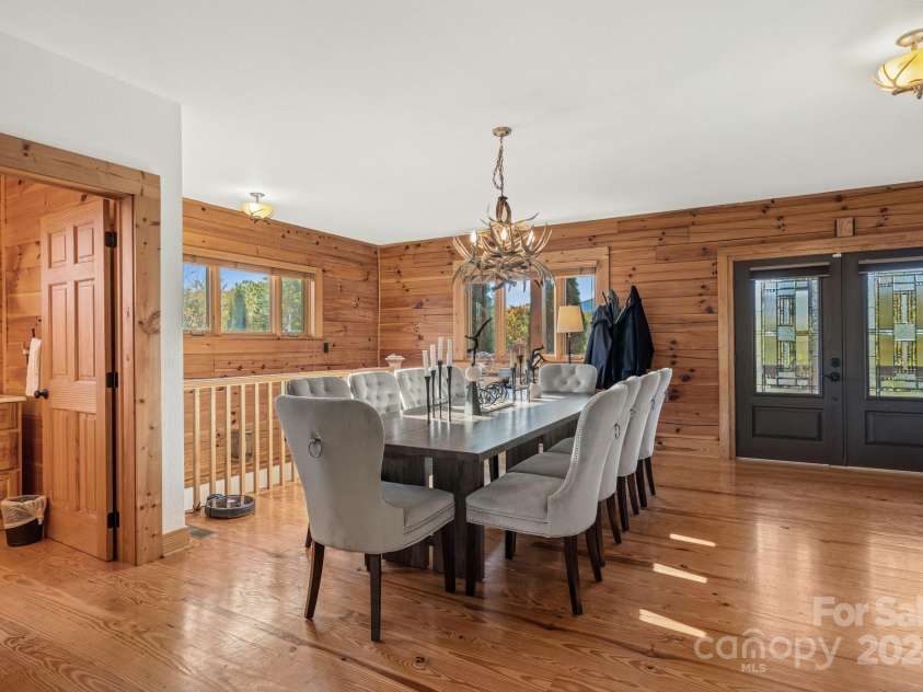 138 Silver Tree Lane, Lake Lure, NC 28746.  MLS# CAR4197152, YatesRealty ID 1173. Large Dining Area