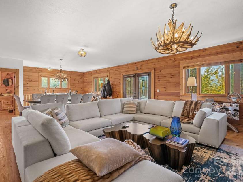 138 Silver Tree Lane, Lake Lure, NC 28746.  MLS# CAR4321297, YatesRealty ID 1173. 