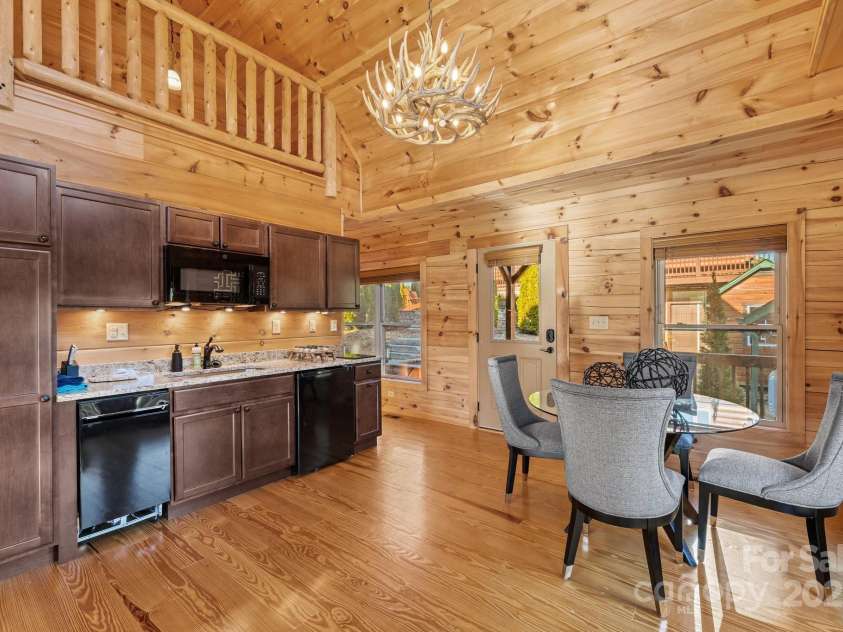 138 Silver Tree Lane, Lake Lure, NC 28746.  MLS# CAR4321297, YatesRealty ID 1173. 