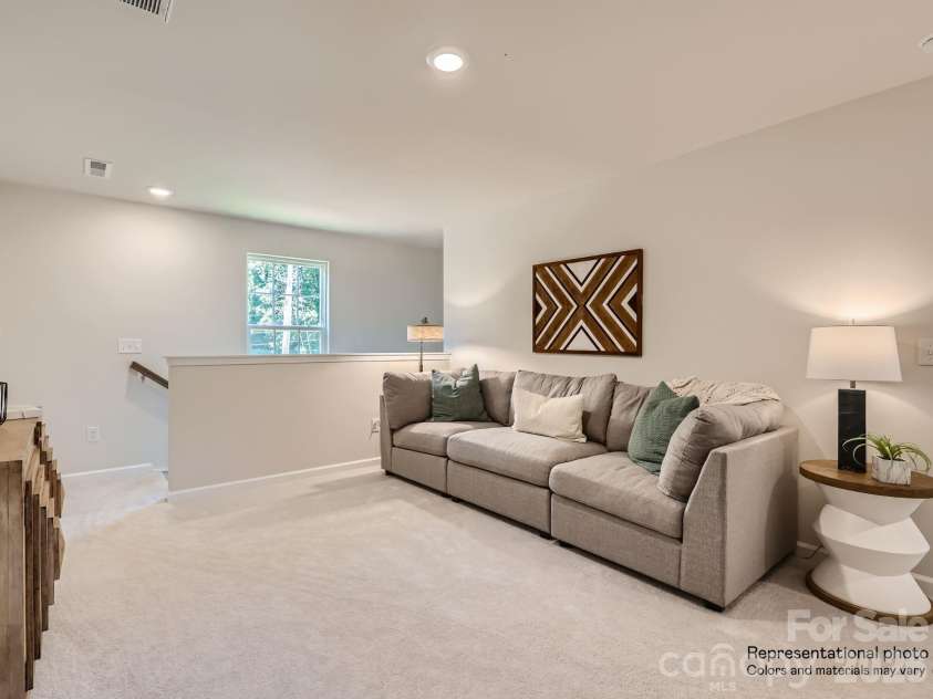 143 Spotted Way, Troutman, NC 28166.  MLS# CAR4370337, YatesRealty ID 11733. Loft