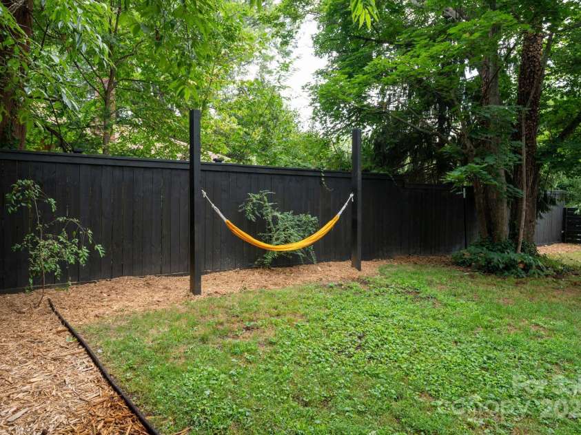 103 Pennsylvania Avenue, Asheville, NC 28806.  MLS# CAR4249512, YatesRealty ID 11734. Hammock