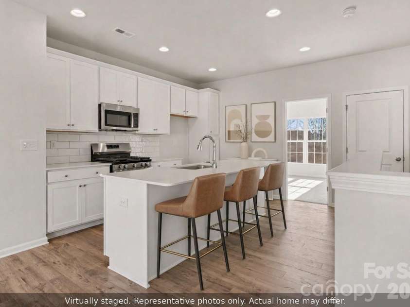 2326 Rachelwood Drive, Charlotte, NC 28273.  MLS# CAR4397998, YatesRealty ID 11735. 