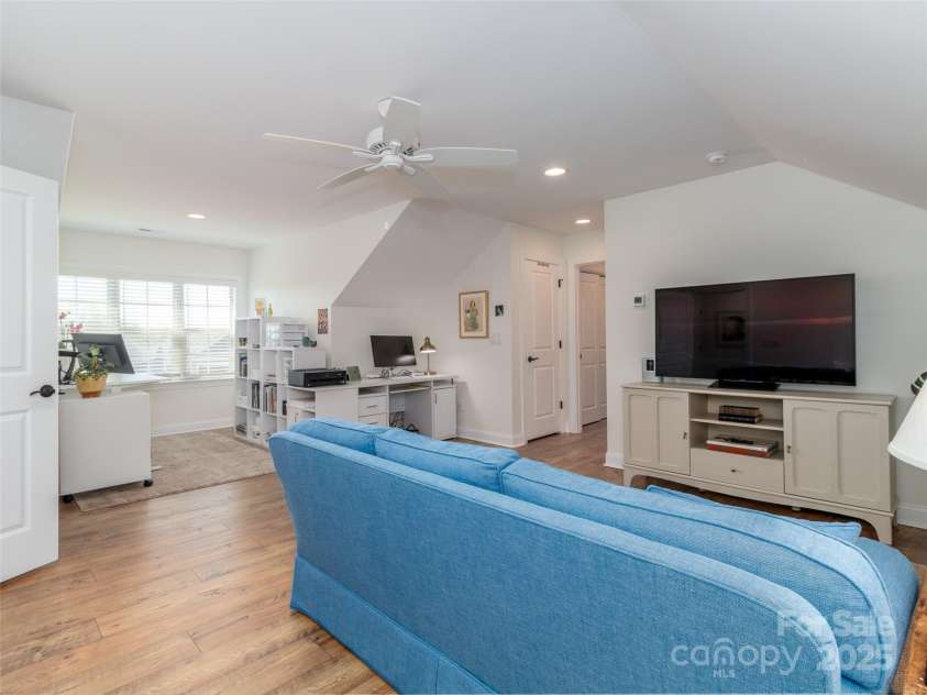 2342 Wesley Landing Road, Waxhaw, NC 28173.  MLS# CAR4238827, YatesRealty ID 11736. 