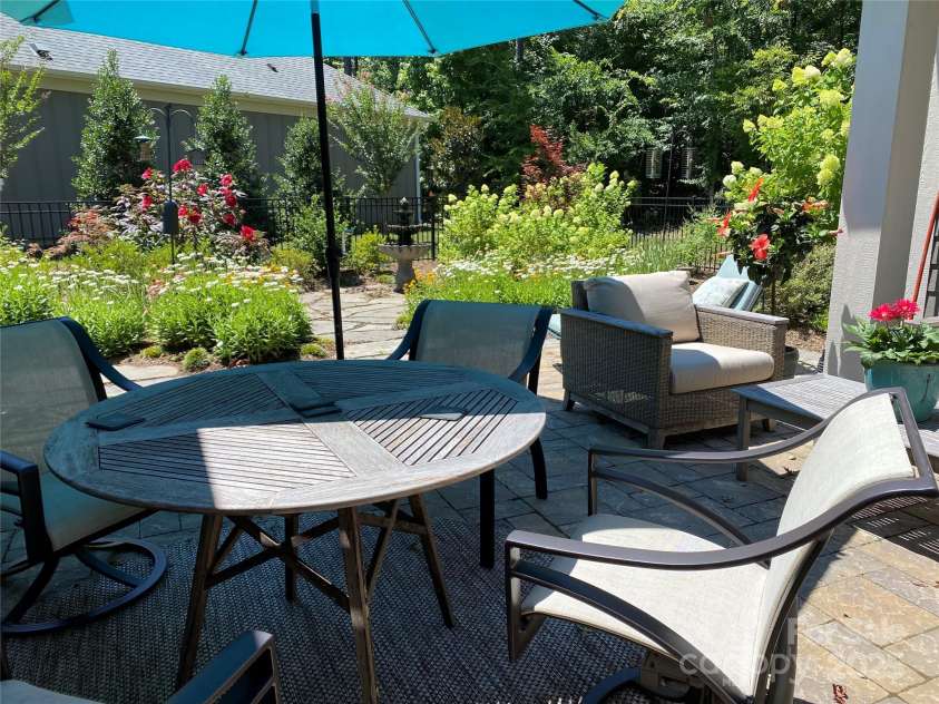 2342 Wesley Landing Road, Waxhaw, NC 28173.  MLS# CAR4238827, YatesRealty ID 11736. Summer