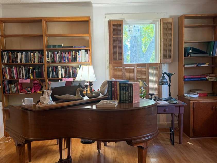 406 Main Street, Chesterfield, SC 29709.  MLS# CAR4370370, YatesRealty ID 11736. 