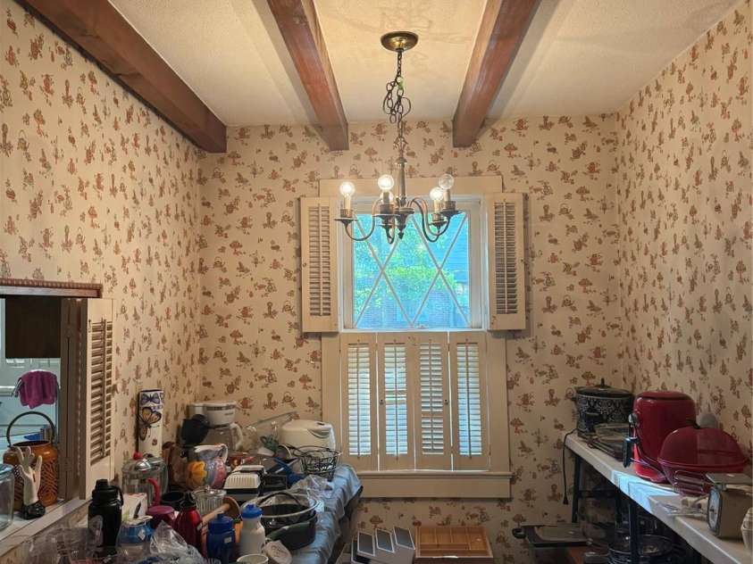 406 Main Street, Chesterfield, SC 29709.  MLS# CAR4370370, YatesRealty ID 11736. 