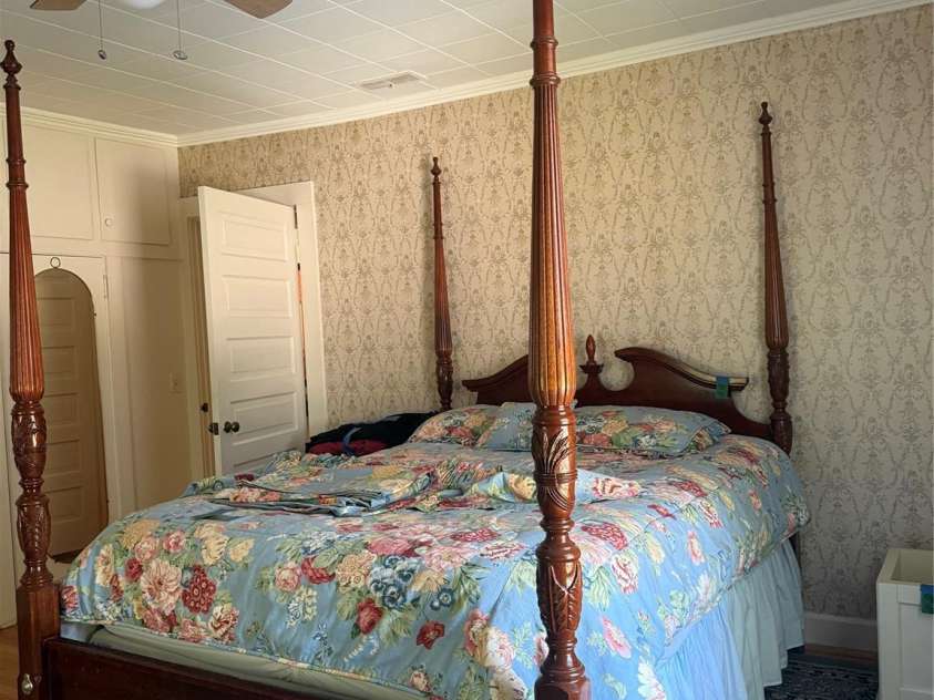 406 Main Street, Chesterfield, SC 29709.  MLS# CAR4370370, YatesRealty ID 11736. 