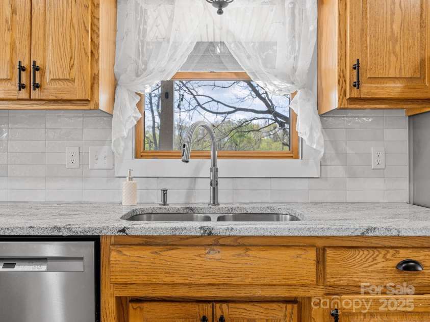 205 Arlys Lane, Tryon, NC 28782.  MLS# CAR4244860, YatesRealty ID 11737. 