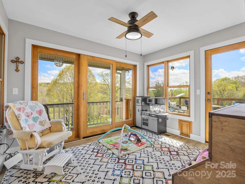 205 Arlys Lane, Tryon, NC 28782.  MLS# CAR4244860, YatesRealty ID 11737. 