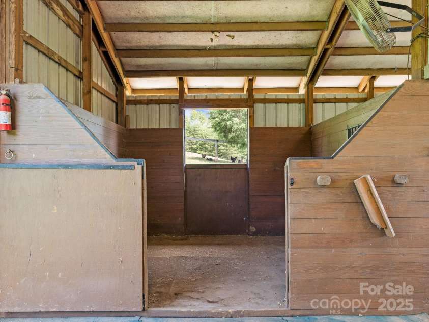 205 Arlys Lane, Tryon, NC 28782.  MLS# CAR4244860, YatesRealty ID 11737. 