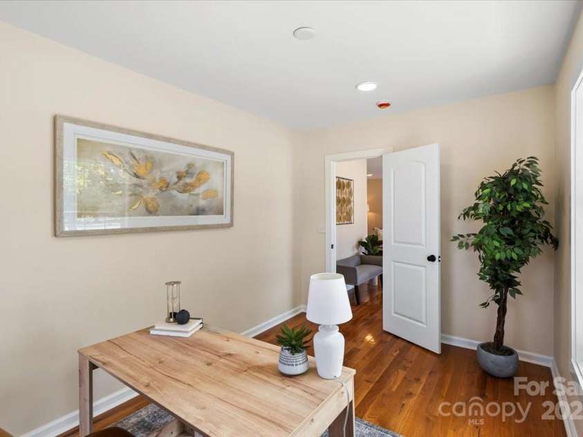 6034 Tuckaseegee Road, Charlotte, NC 28208.  MLS# CAR4253508, YatesRealty ID 11738. 