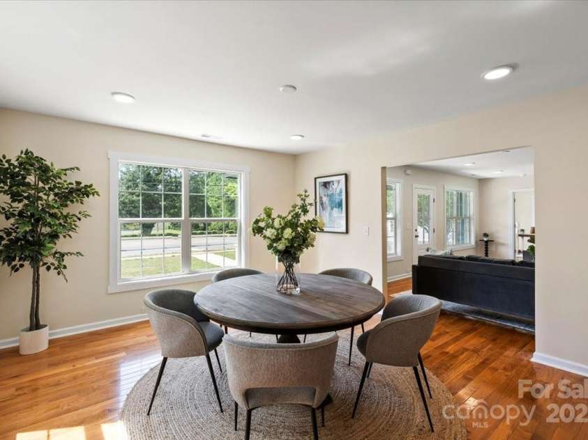 6034 Tuckaseegee Road, Charlotte, NC 28208.  MLS# CAR4253508, YatesRealty ID 11738. 