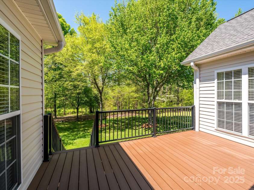 11778 Crossroads Place, Concord, NC 28025.  MLS# CAR4246103, YatesRealty ID 11739. 