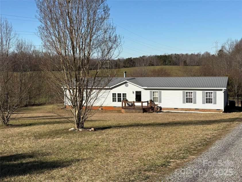 2084 Memorial Hwy Road, Union Grove, NC 28689.  MLS# CAR4225691, YatesRealty ID 1174. 