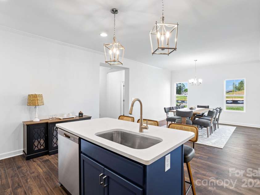 301 Beeson Court, Clemmons, NC 27012.  MLS# CAR4254777, YatesRealty ID 11740. Kitchen and Dining