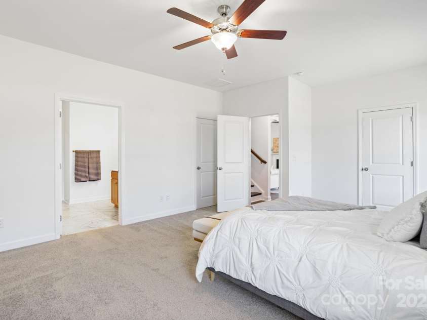 301 Beeson Court, Clemmons, NC 27012.  MLS# CAR4254777, YatesRealty ID 11740. Owner's Suite