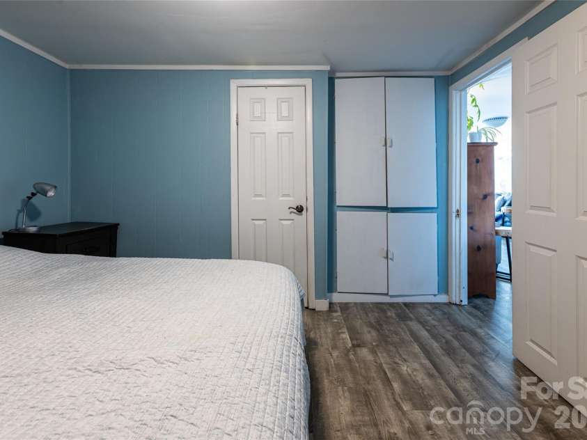 203 Pine Street, Candler, NC 28715.  MLS# CAR4357033, YatesRealty ID 11742. 
