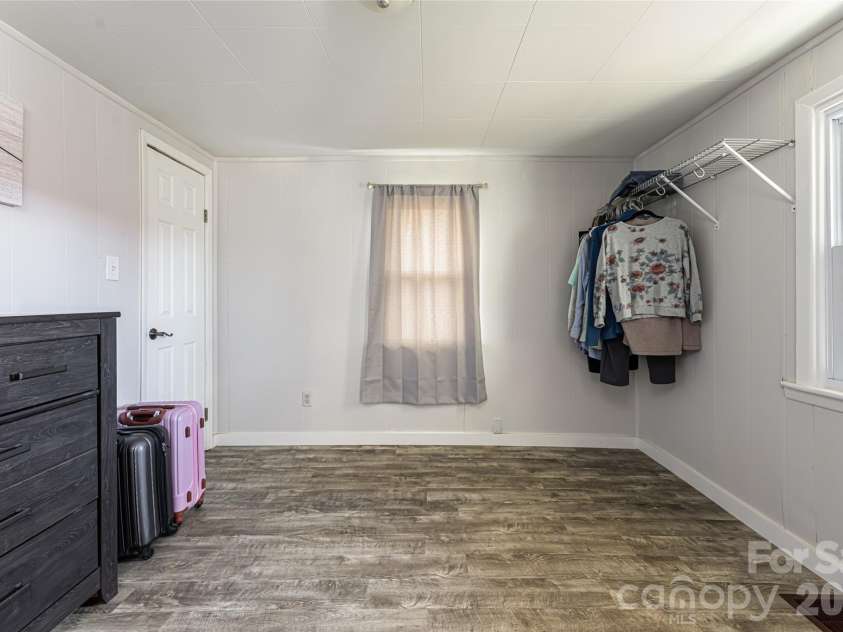 203 Pine Street, Candler, NC 28715.  MLS# CAR4357033, YatesRealty ID 11742. 