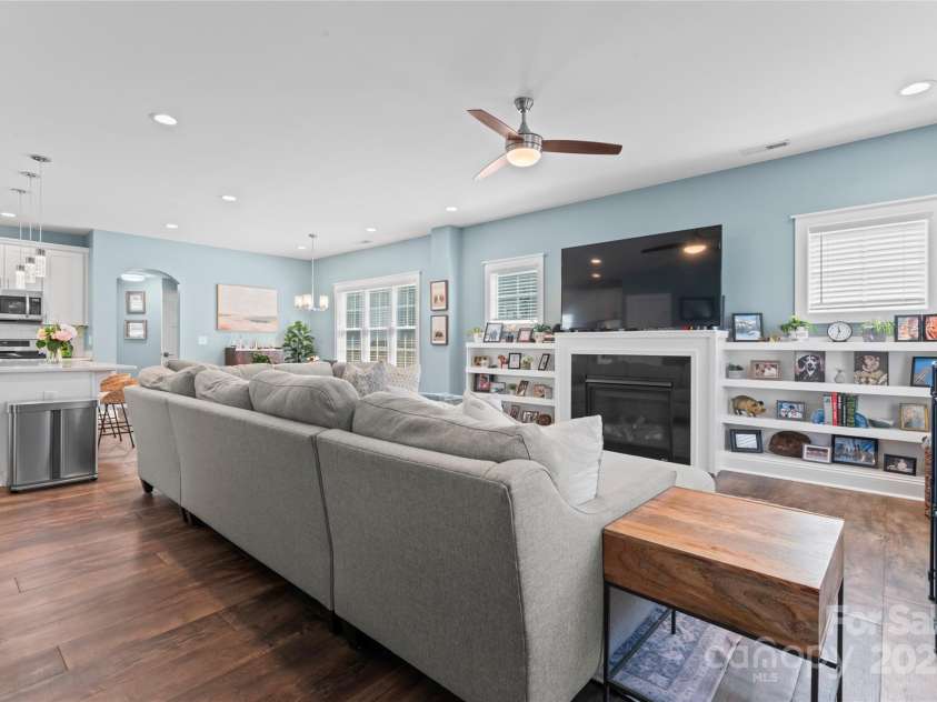 507 Main Street, Rock Hill, SC 29730.  MLS# CAR4248977, YatesRealty ID 11743. 