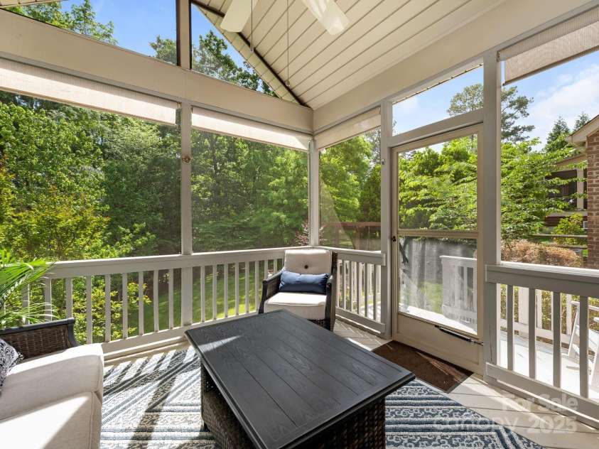 3725 Windbluff Drive, Charlotte, NC 28277.  MLS# CAR4250804, YatesRealty ID 11744. 