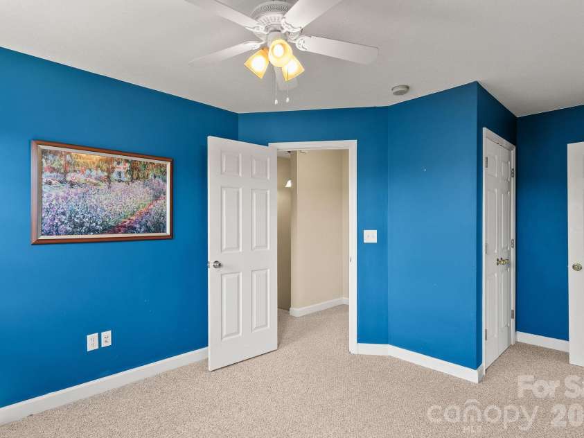 307 Roxbury Place, Arden, NC 28704.  MLS# CAR4367597, YatesRealty ID 11745. 