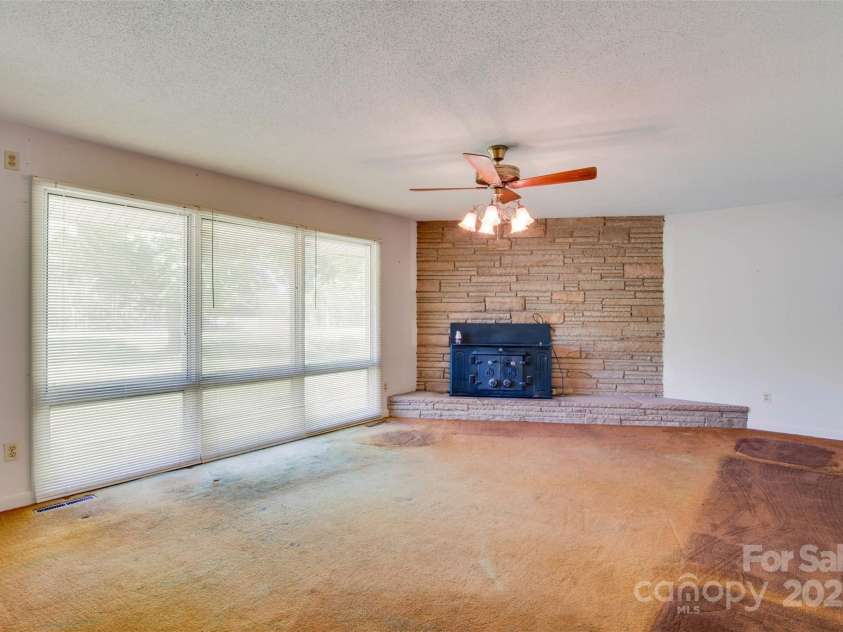 6447 NC 27 Highway, Iron Station, NC 28080.  MLS# CAR4250364, YatesRealty ID 11746. 