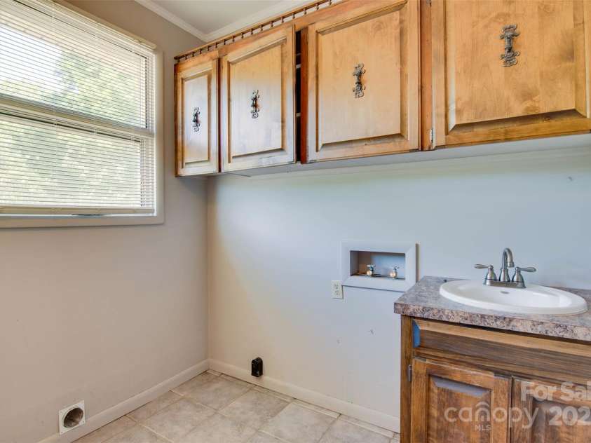 6447 NC 27 Highway, Iron Station, NC 28080.  MLS# CAR4250364, YatesRealty ID 11746. 