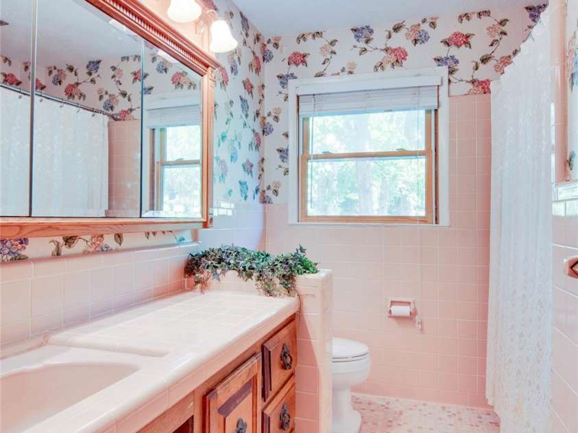 6447 NC 27 Highway, Iron Station, NC 28080.  MLS# CAR4250364, YatesRealty ID 11746. 