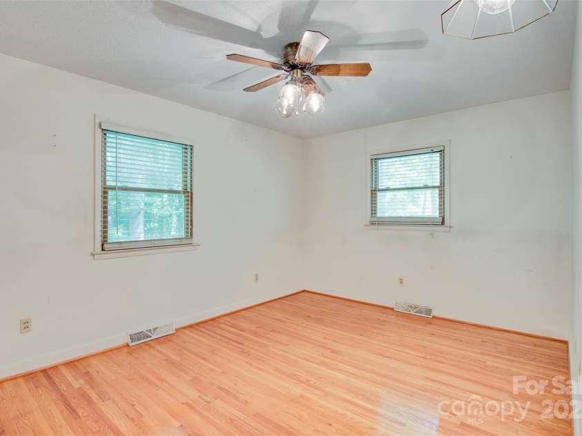 6447 NC 27 Highway, Iron Station, NC 28080.  MLS# CAR4250364, YatesRealty ID 11746. 