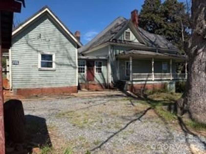 2231 US 221 Highway, Rutherfordton, NC 28139.  MLS# CAR4369996, YatesRealty ID 11747. 