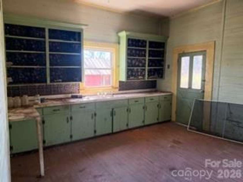 2231 US 221 Highway, Rutherfordton, NC 28139.  MLS# CAR4369996, YatesRealty ID 11747. 