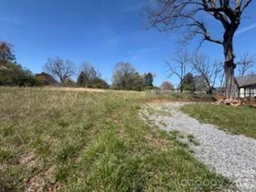 2231 US 221 Highway, Rutherfordton, NC 28139.  MLS# CAR4369996, YatesRealty ID 11747. 