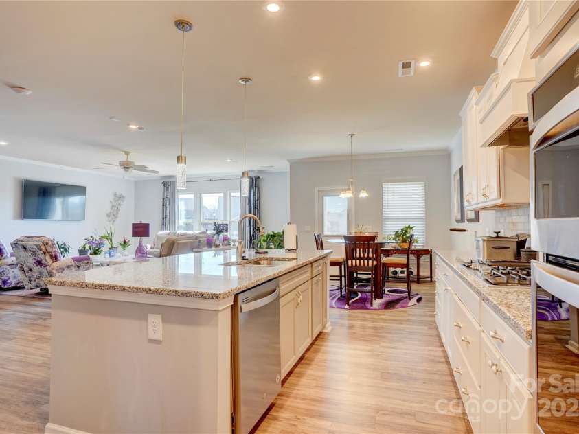 2598 Bryant Drive, Fort Mill, SC 29707.  MLS# CAR4278110, YatesRealty ID 11749. 