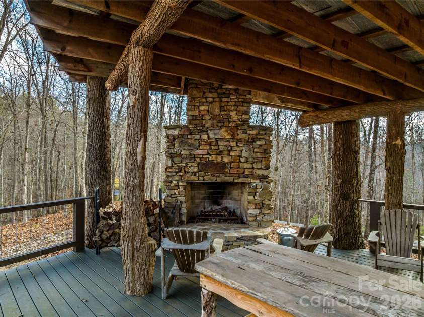 112 Moon Shadow Lane, Marshall, NC 28753.  MLS# CAR4332984, YatesRealty ID 1175. 