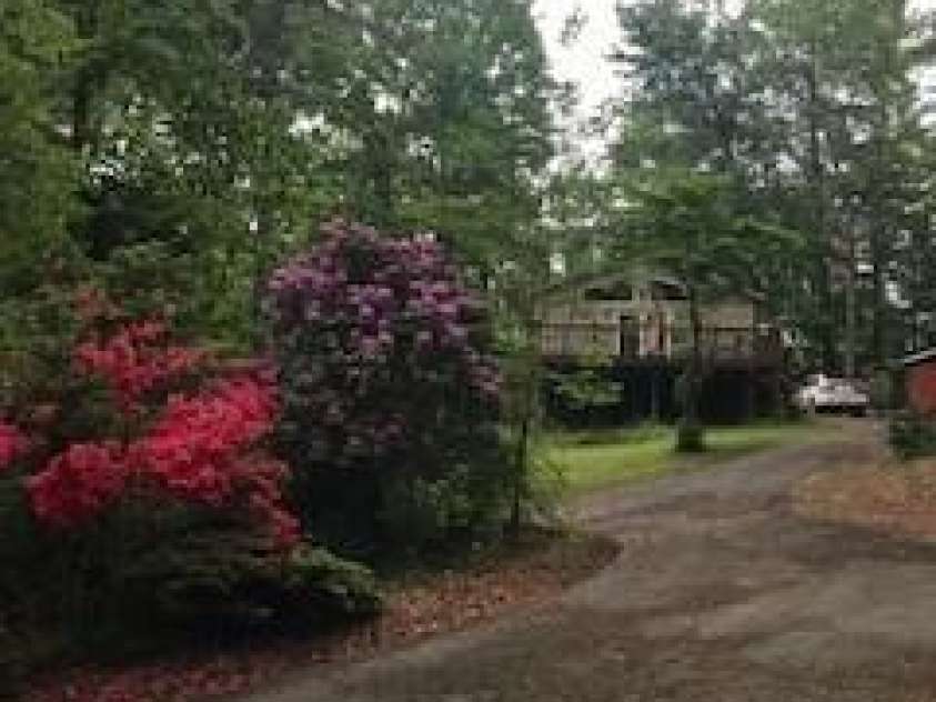 2276 Nature Lane, Lenoir, NC 28645.  MLS# CAR4366600, YatesRealty ID 11751. 