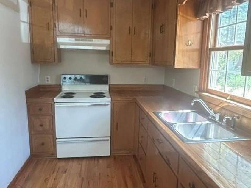2276 Nature Lane, Lenoir, NC 28645.  MLS# CAR4366600, YatesRealty ID 11751. 