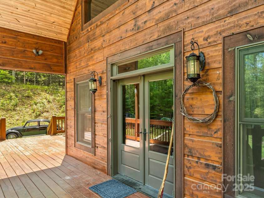 917 Otter Mountain Road, Topton, NC 28781.  MLS# CAR4255852, YatesRealty ID 11751. 